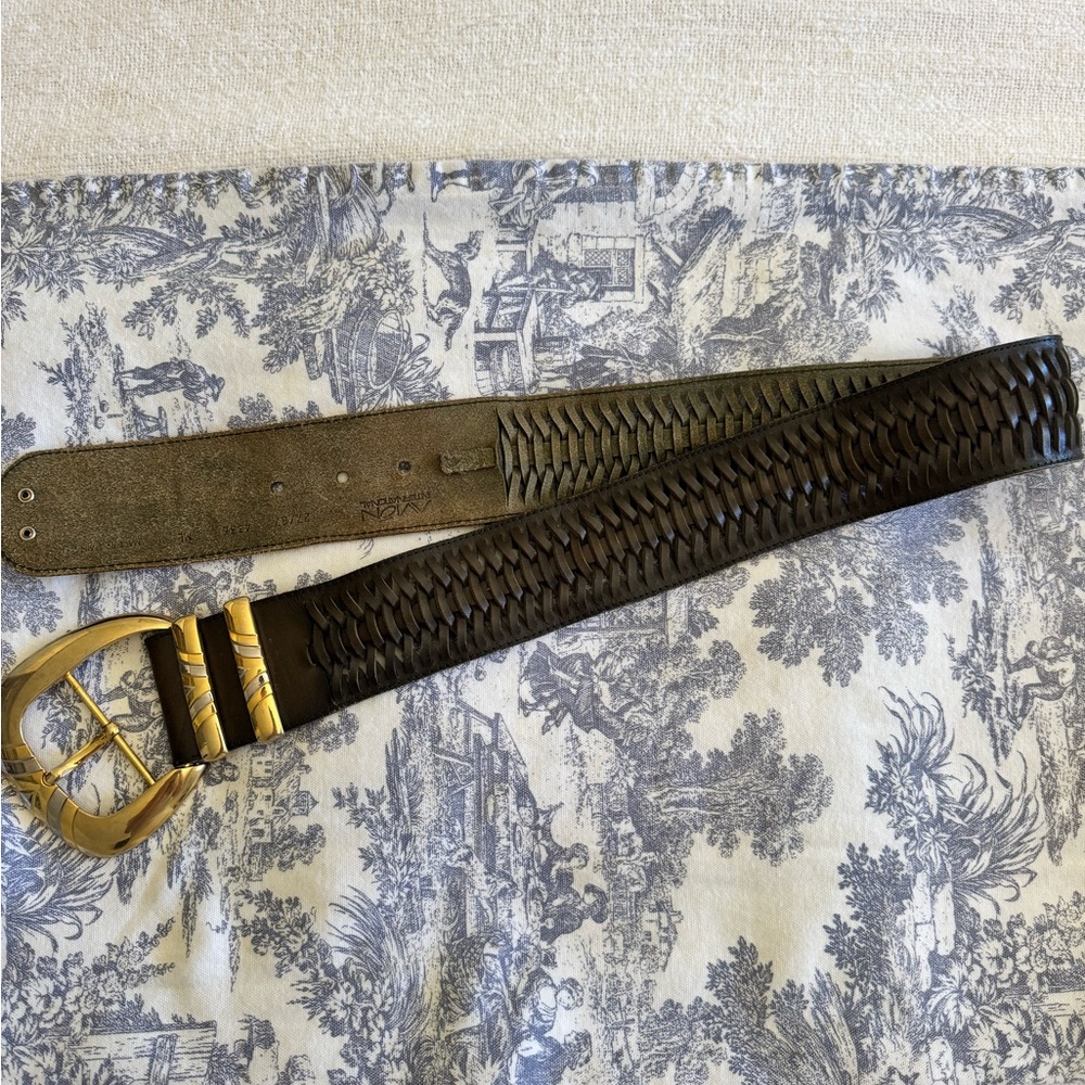 Women’s Woven Leather Belt with Gold Buckle